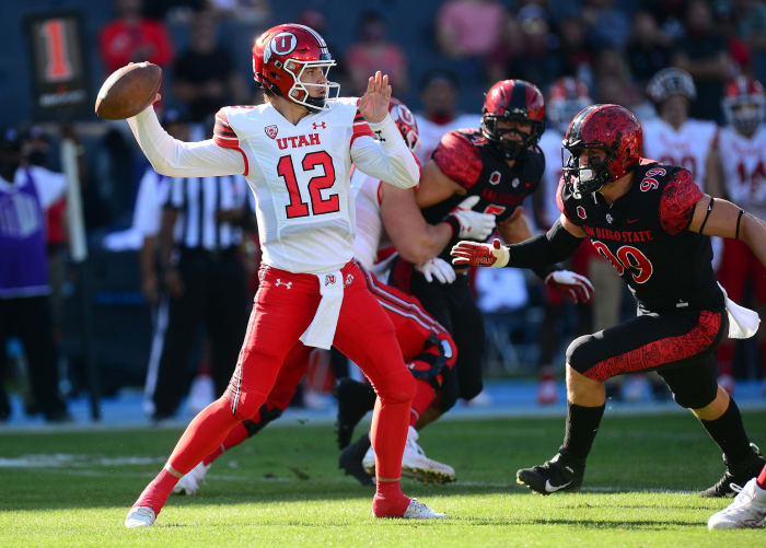 San Diego State pass rusher Cameron Thomas moves in for sack
